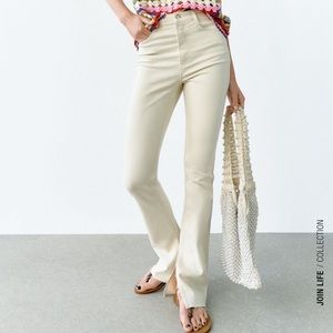 Zara High rise Straigh Leg Jean | Size : 4 | Color: Ecru